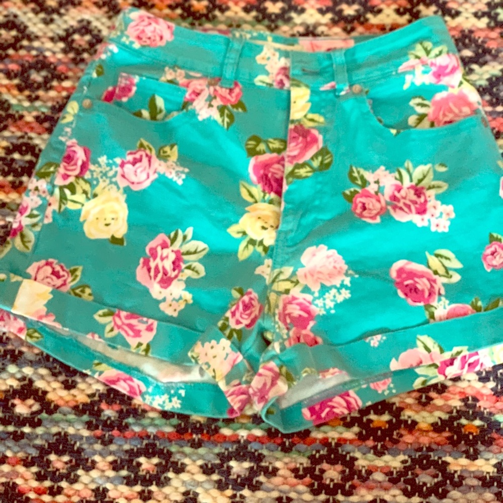 High rise mom shorts